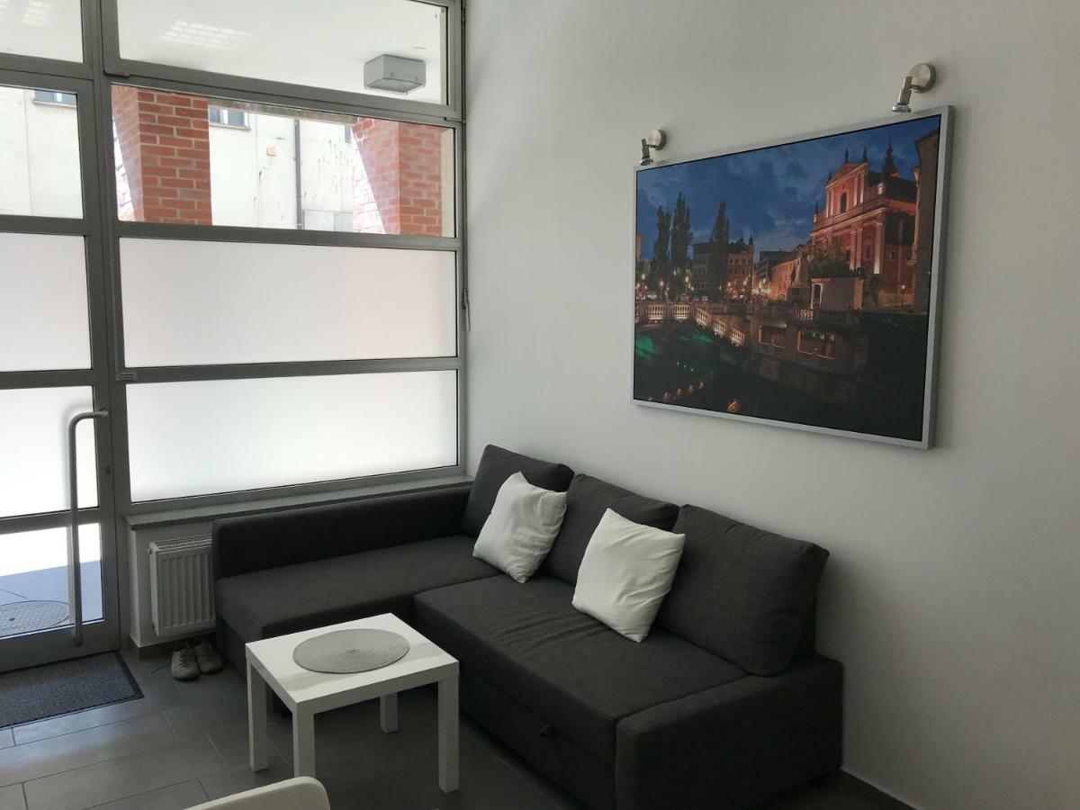 Viktor Apartment Ljubljana Exterior photo